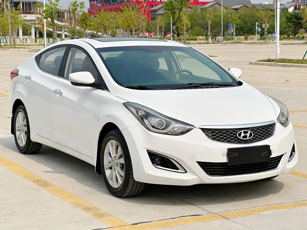 Hyundai Elantra Langdong 2016 — фото 3