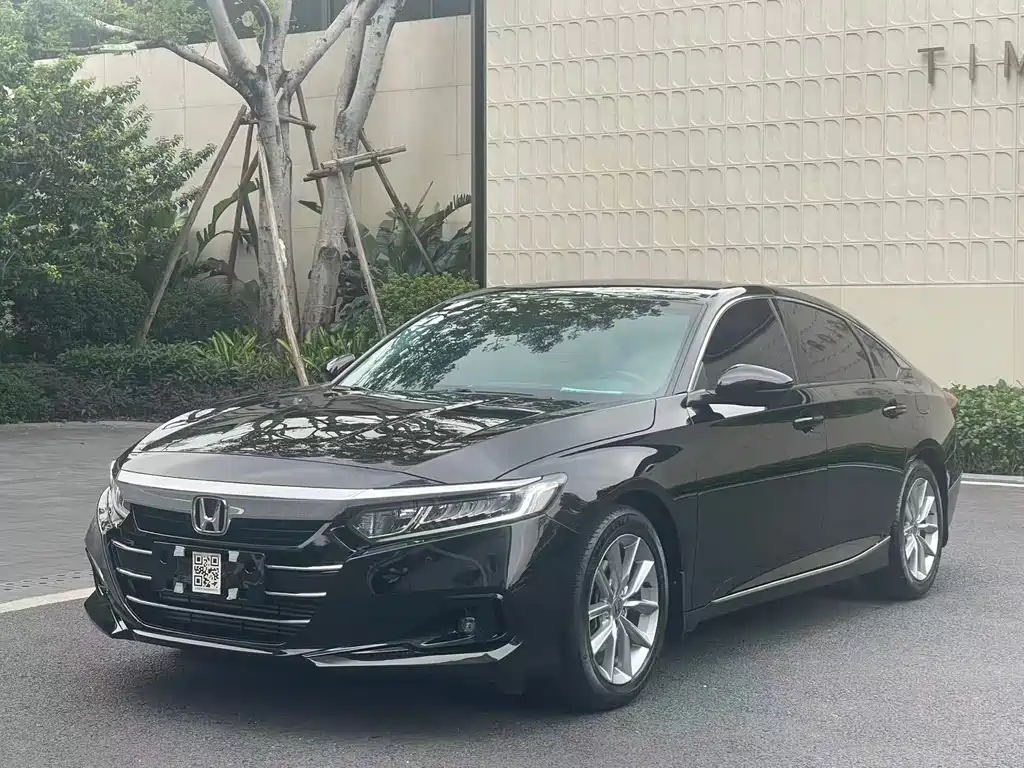 Honda Accord 2022 — фото 1