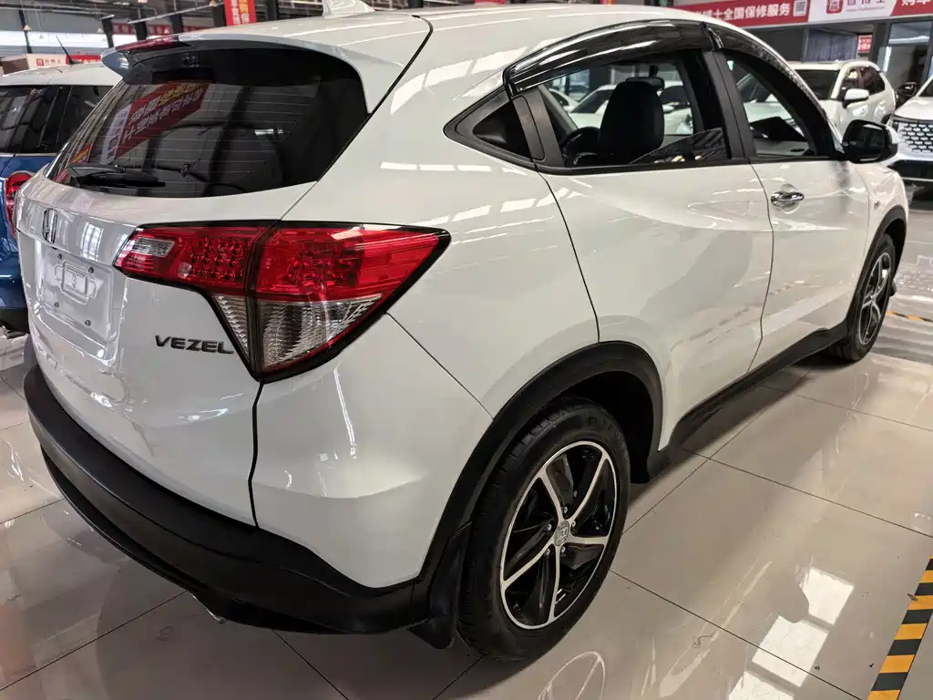 Honda Vezel 2021 — фото 4