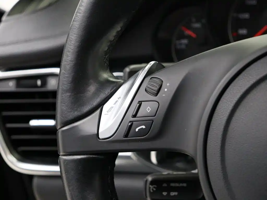 Porsche Panamera 2014 — фото 16