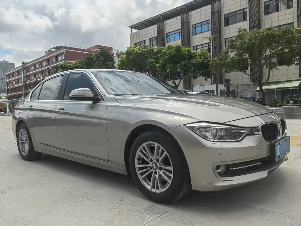 BMW 3 Series 2015