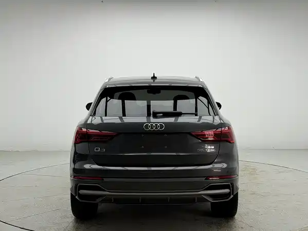 Audi Q3 2023