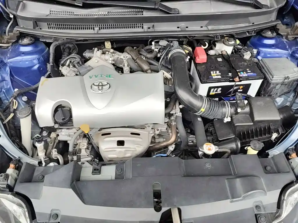 Toyota Yaris L 2018 — фото 16