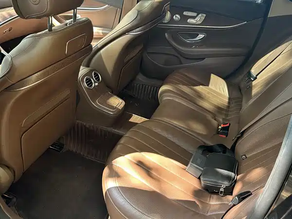Mercedes-Benz E-Class 2021