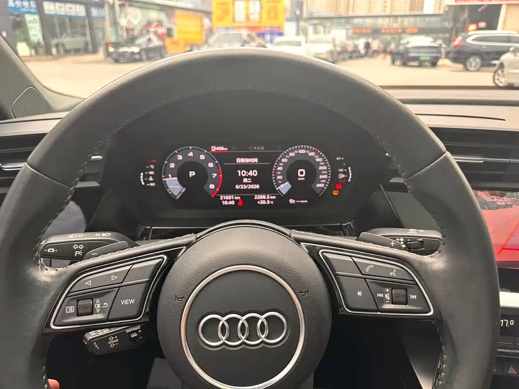 Audi A3 2022 — фото 11