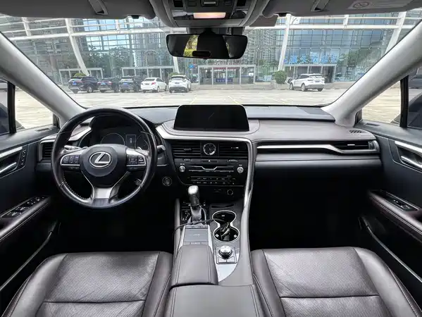 Lexus RX 2019