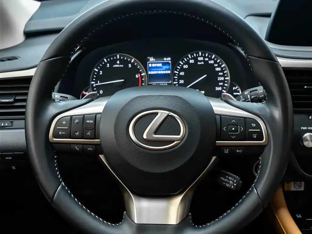 Lexus RX 2022 — фото 12