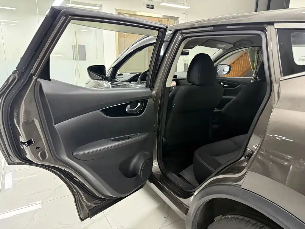 Nissan Qashqai 2021 — фото 13