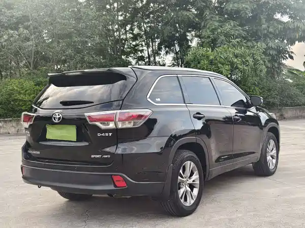 Toyota Highlander 2015