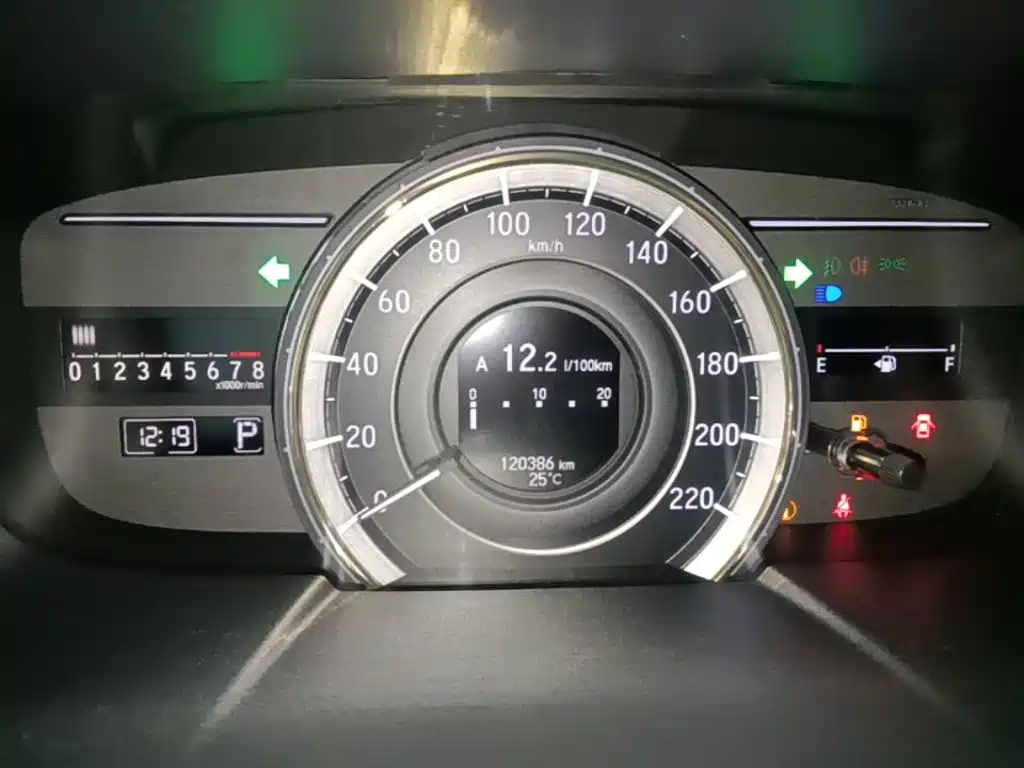 Honda Elysion 2018 — фото 12