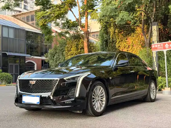 Cadillac CT6 2022