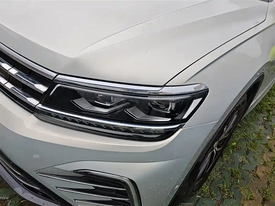 Volkswagen Tiguan L PHEV 2019 — фото 5