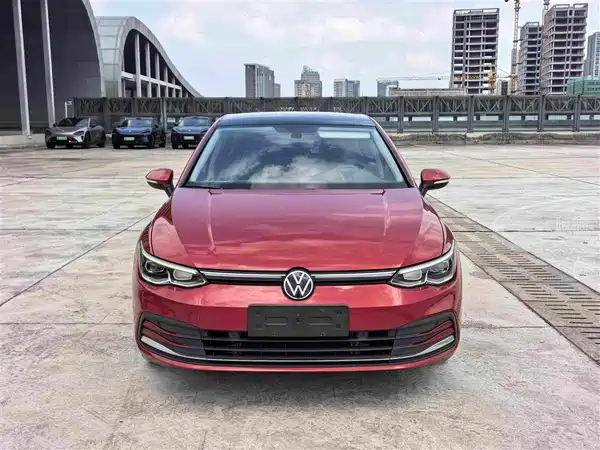 Volkswagen Golf 2020
