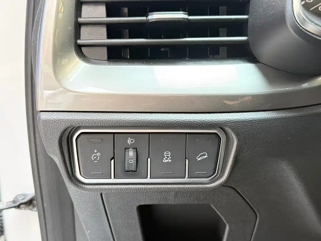 Haval H6 2022 — фото 16