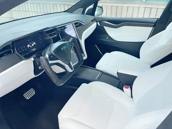 Tesla Model X 2017