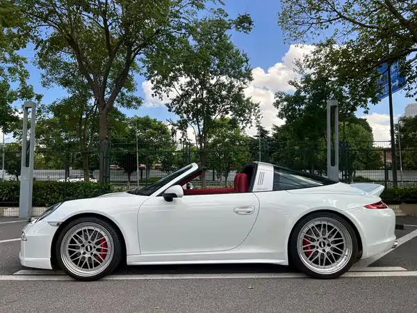 Porsche 911 2014