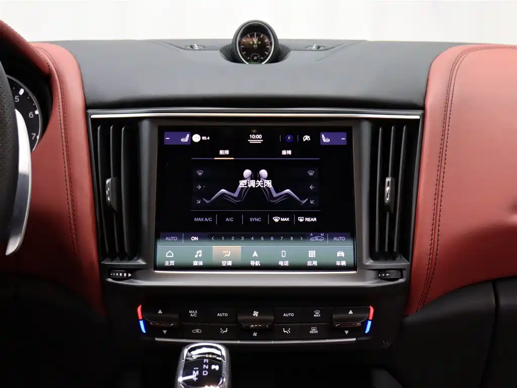 Maserati Levante 2023 — фото 13
