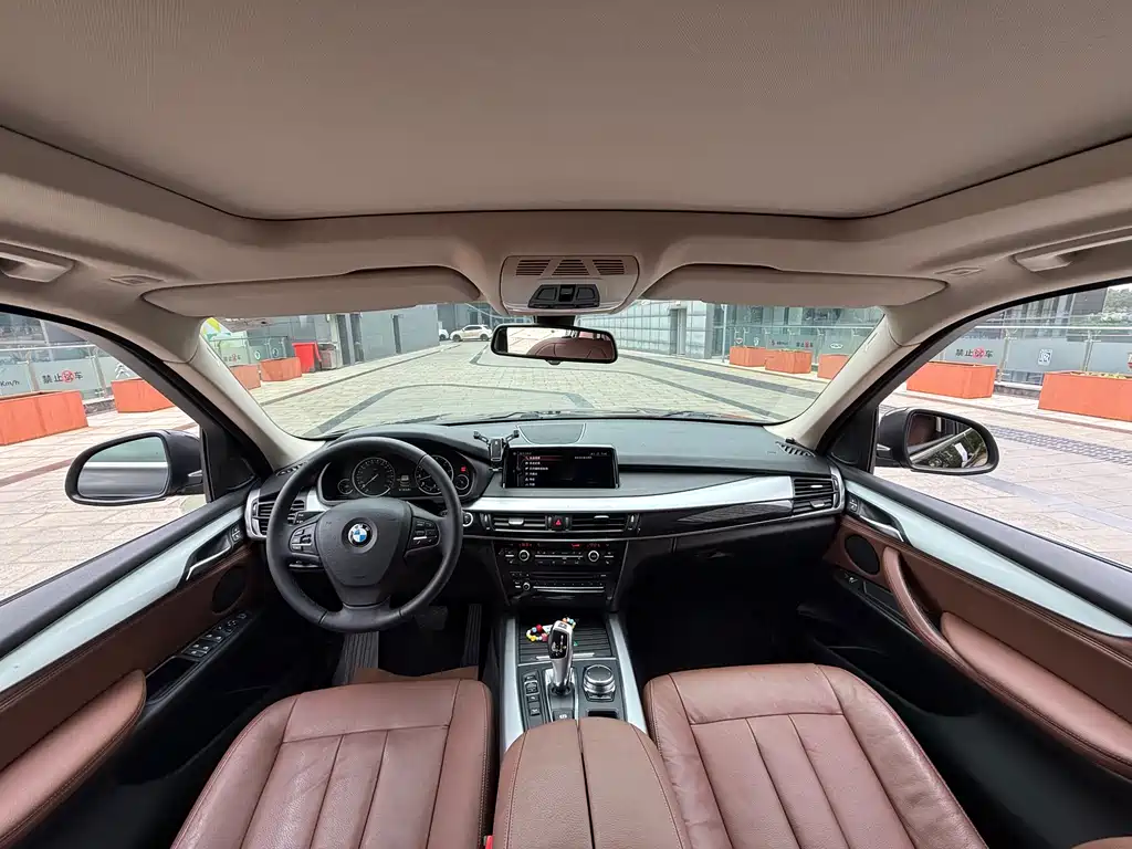 BMW X5 2019