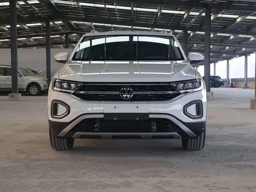 Volkswagen T-Roc 2024
