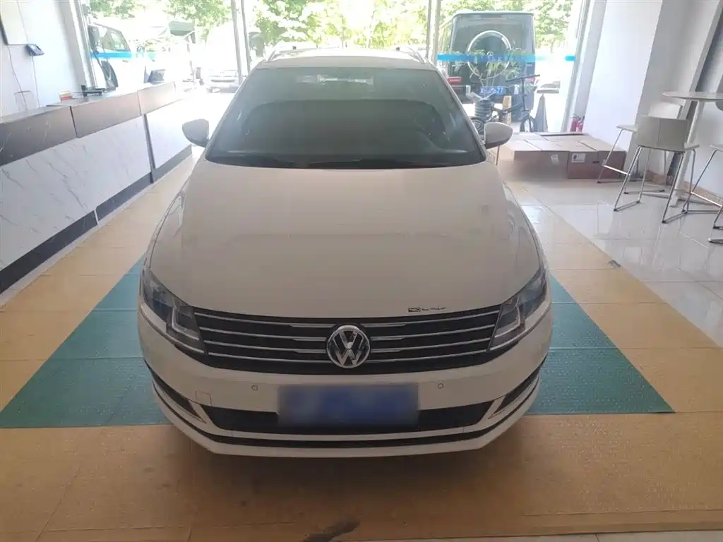 Volkswagen Gran Lavida 2018