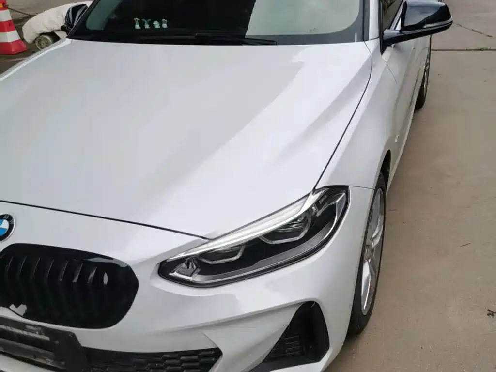 BMW 1 Series 2021