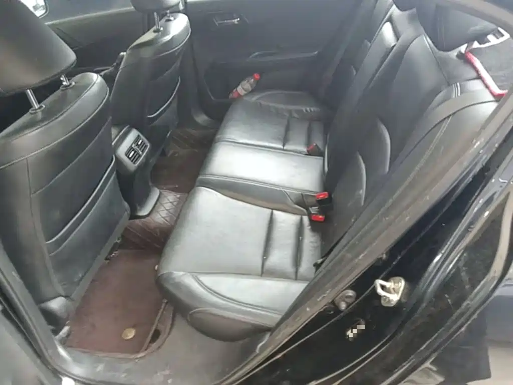 Honda Accord 2018 — фото 24