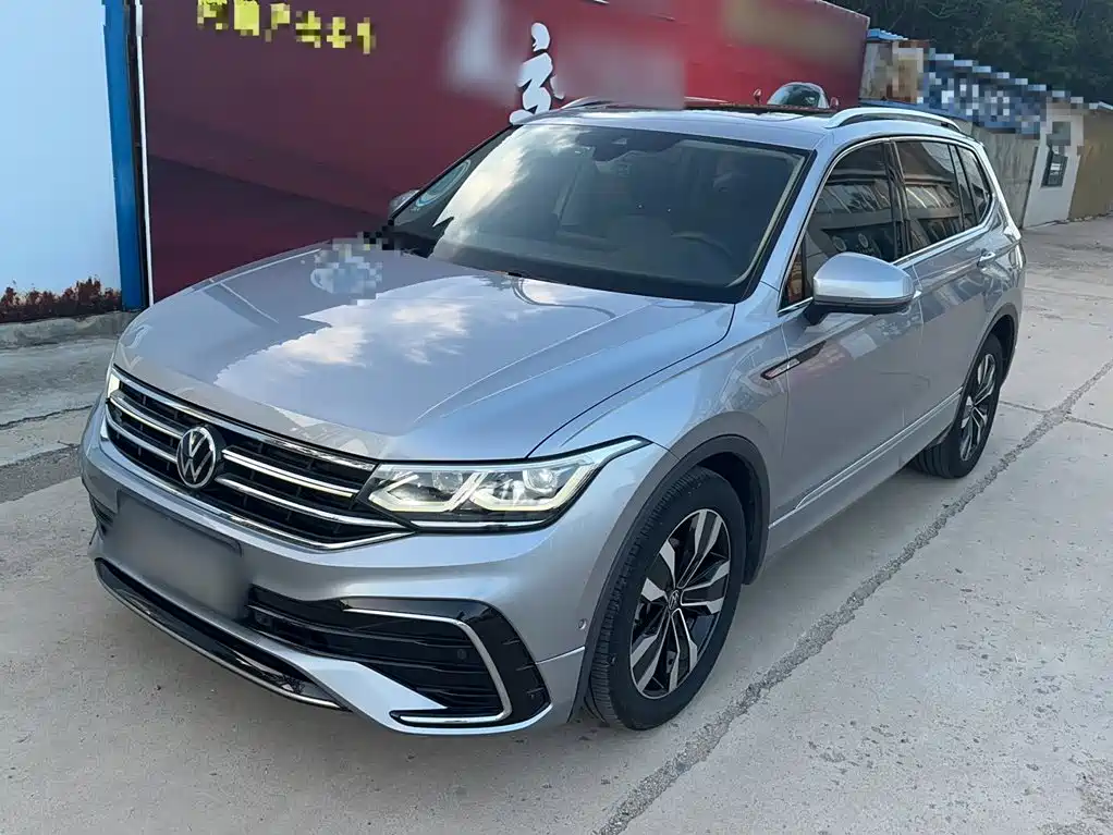 Volkswagen Tiguan L 2022