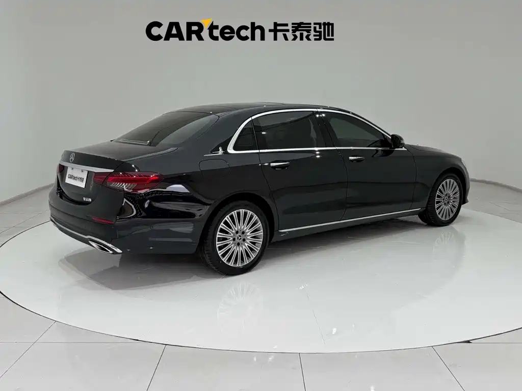 Mercedes-Benz E-Class 2021 — фото 11