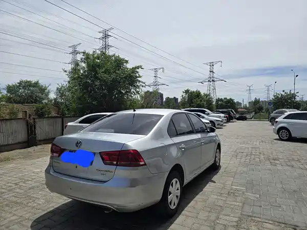 Volkswagen Santana 2013