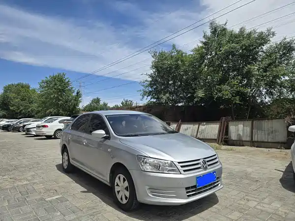 Volkswagen Santana 2013