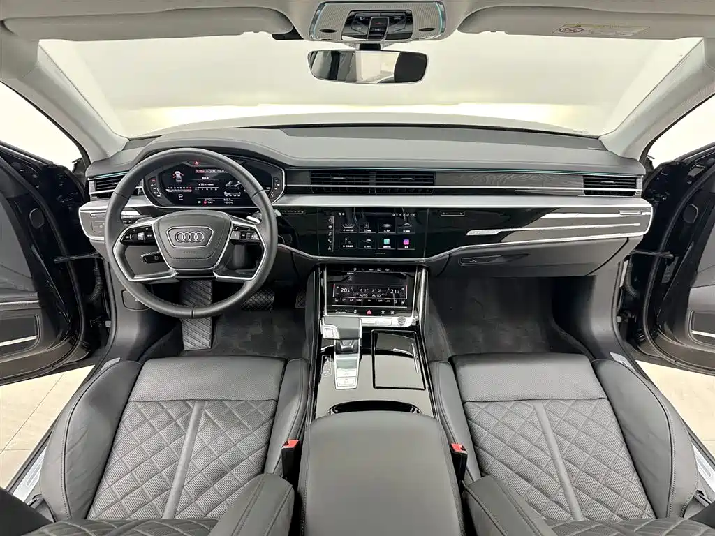 Audi A8 2023 — фото 11