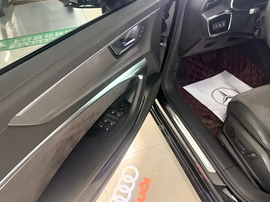 Audi A6L 2019