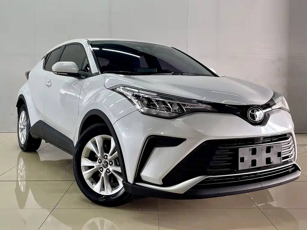 Toyota IZOA 2022 — фото 2
