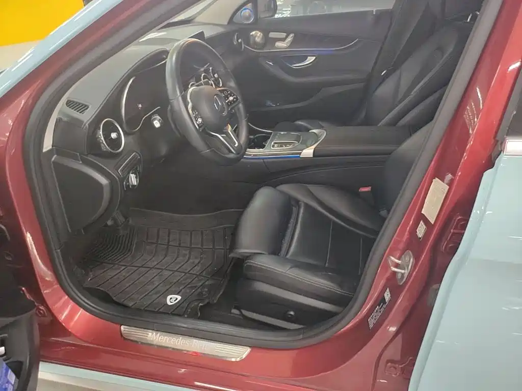 Mercedes-Benz C-Class 2019 — фото 15