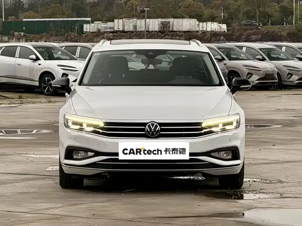 Volkswagen Viloran 2022