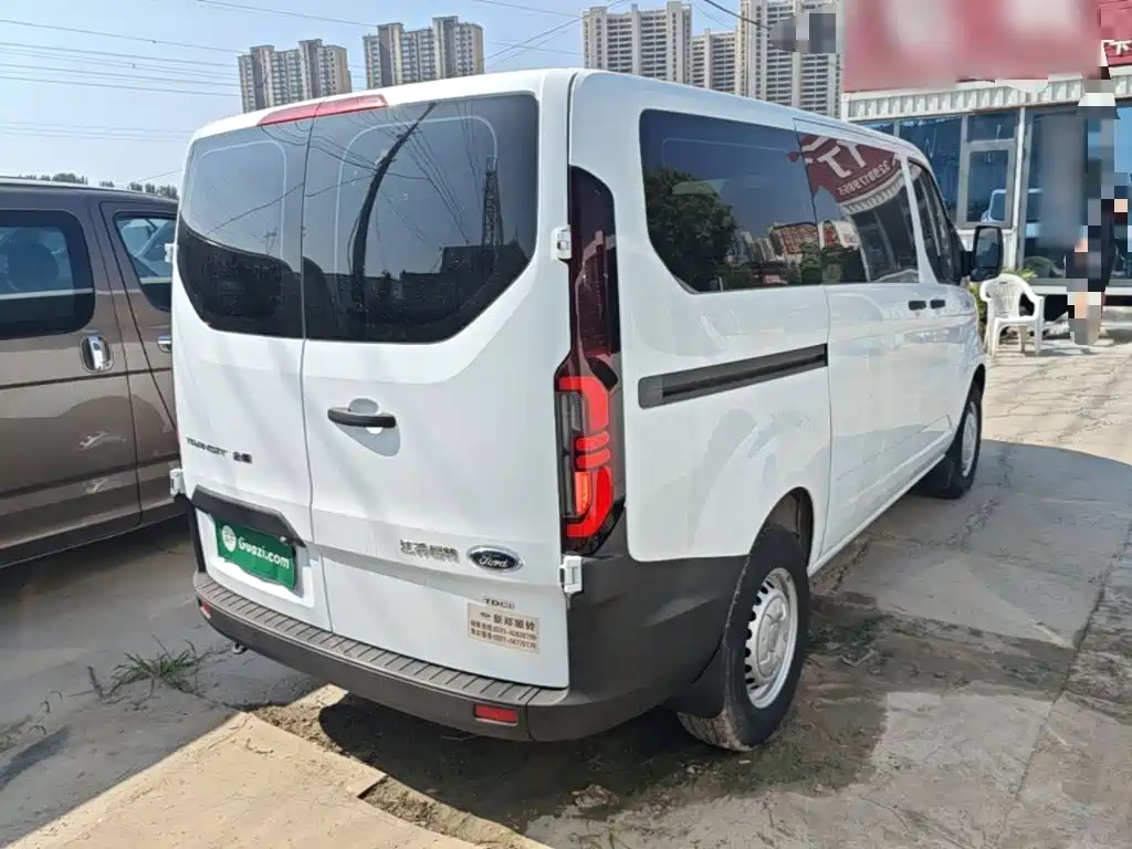 Ford Transit 2023