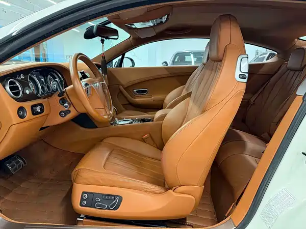 Bentley Continental 2014