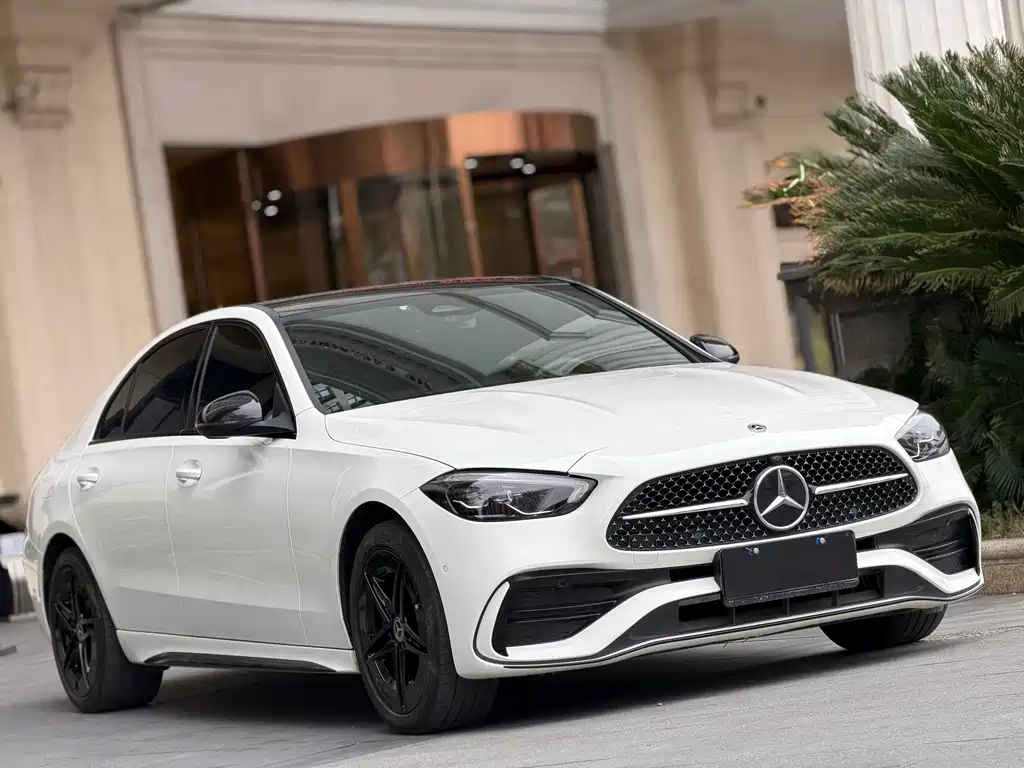 Mercedes-Benz C-Class 2023