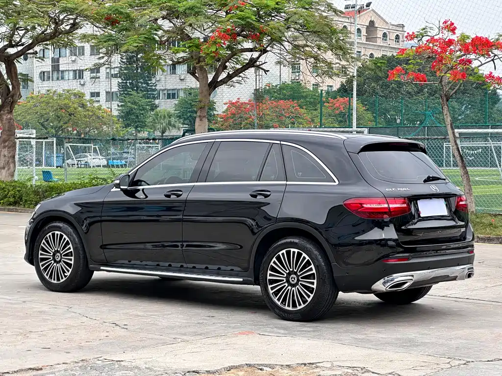 Mercedes-Benz GLC 2019 — фото 5