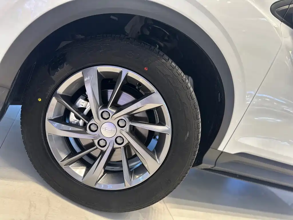Geely Binyue 2025