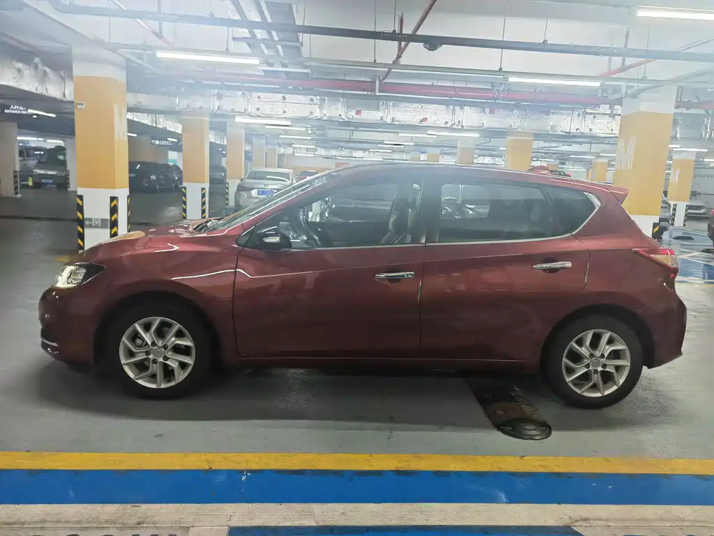 Nissan Tiida 2021