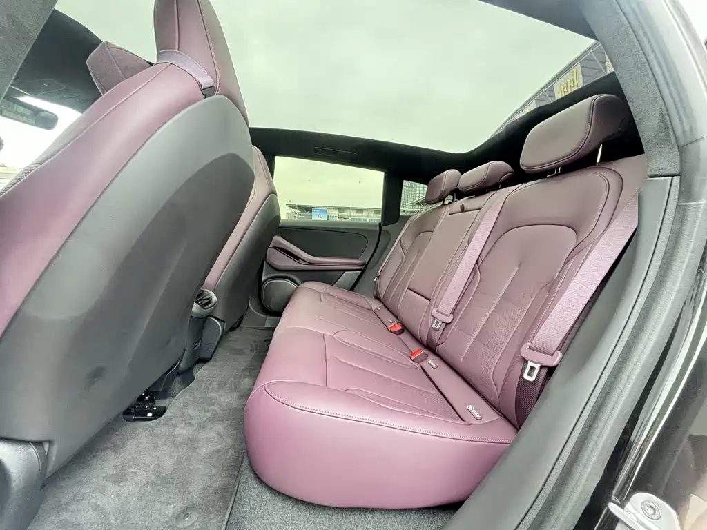 NIO ET5T 2025