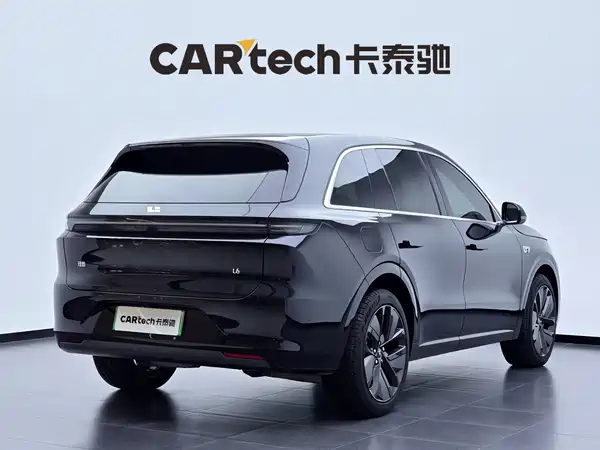 Li Auto L6 2025