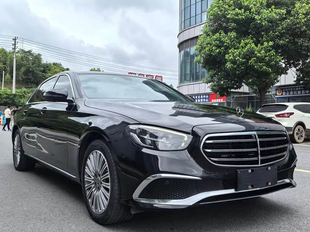 Mercedes-Benz E-Class 2020