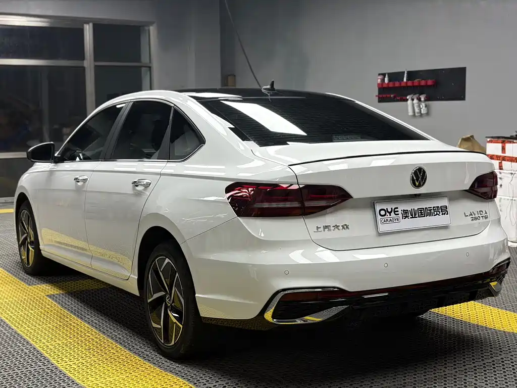 Volkswagen Lavida 2023