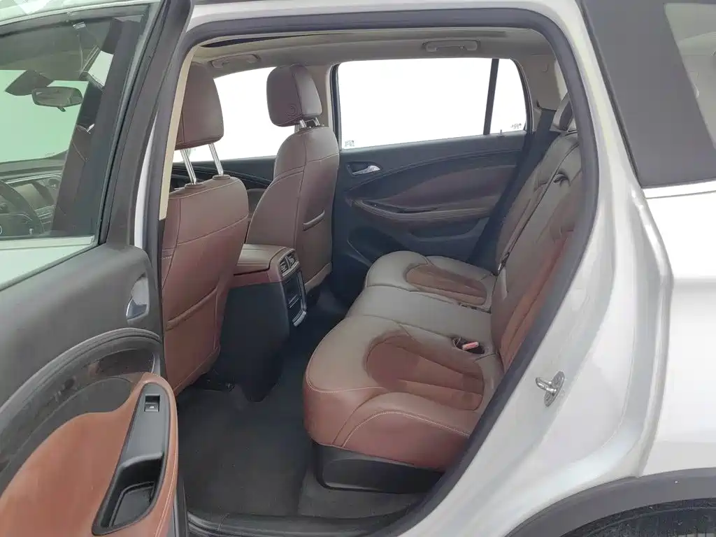 Buick Envision Plus 2017 — фото 15