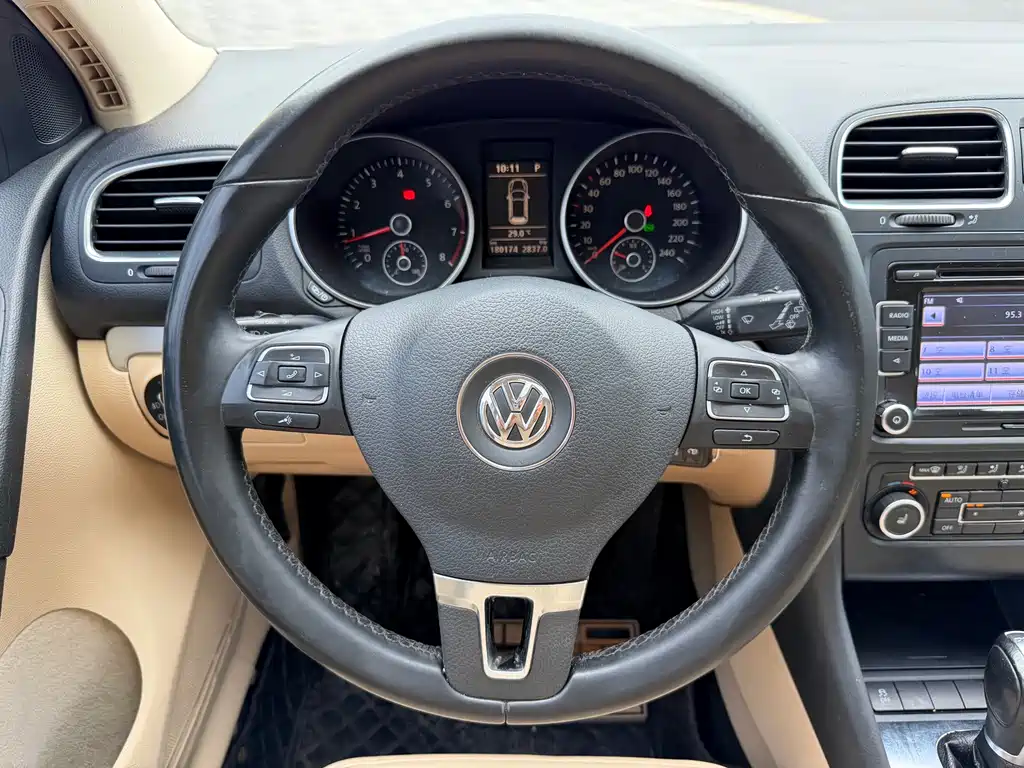 Volkswagen Golf 2013 — фото 14