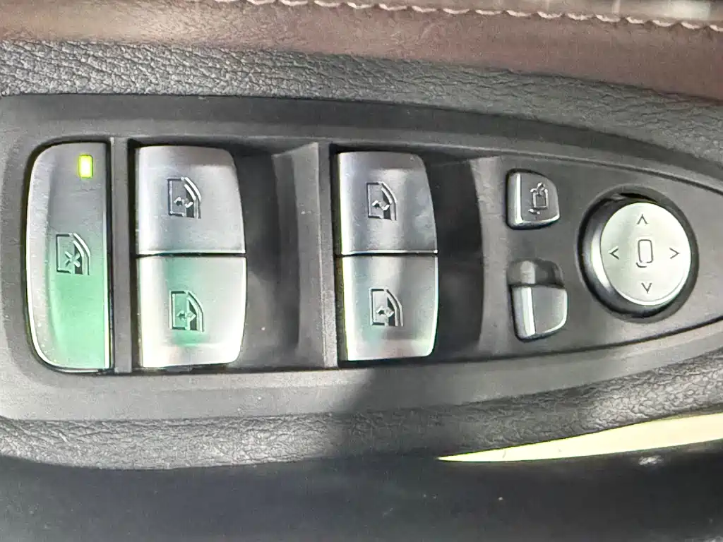 BMW X1 2021 — фото 16