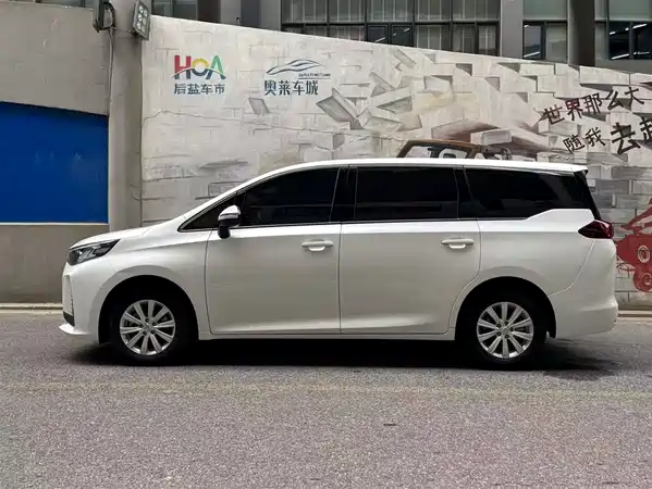 GAC Trumpchi M6 2024