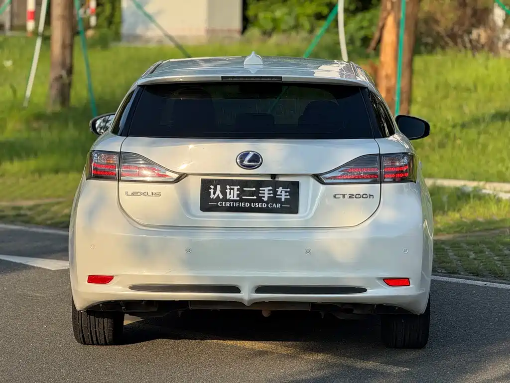 Lexus CT 2013